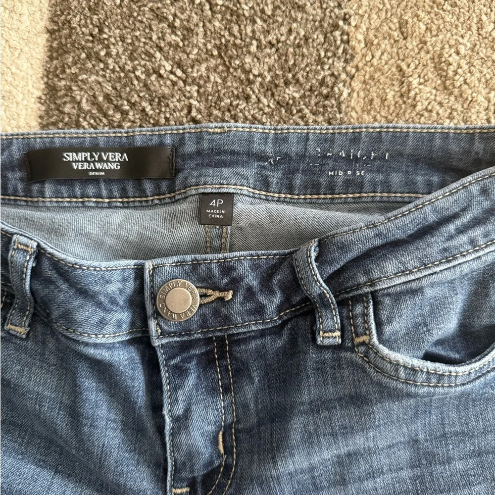 Simply Vera Wang straight mid rise jeans - Picture 6 of 6